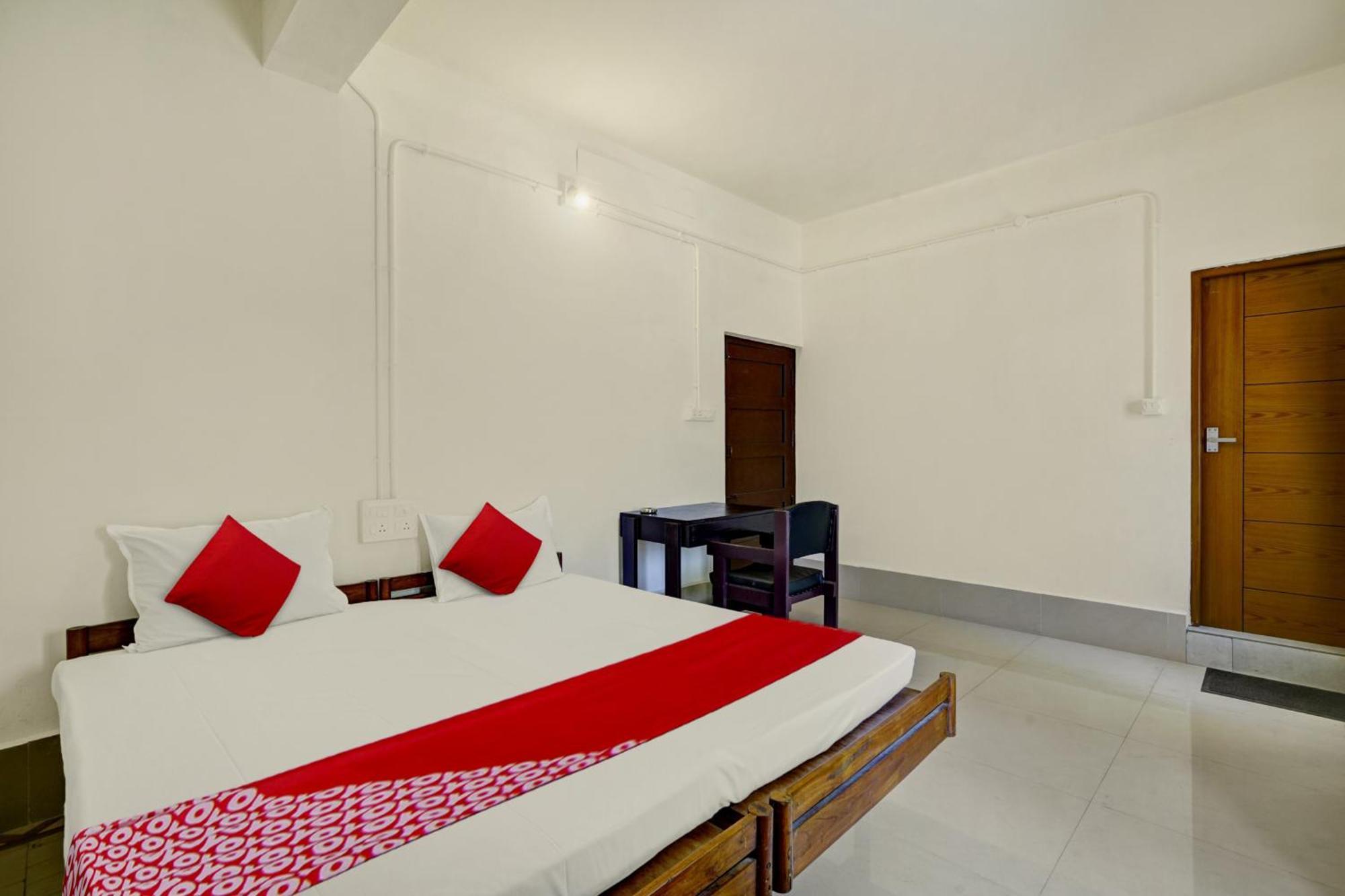 Super Hotel O Ceasar Palace Annex Thodupuzha Екстериор снимка