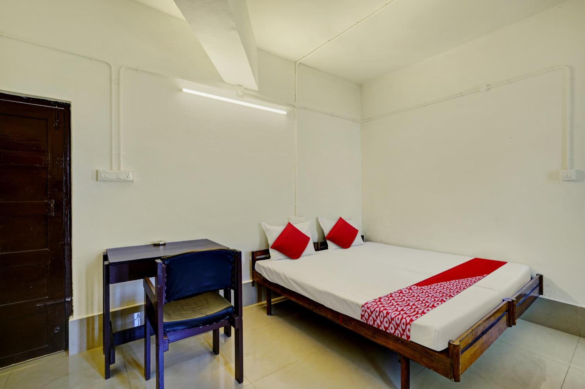 Super Hotel O Ceasar Palace Annex Thodupuzha Екстериор снимка
