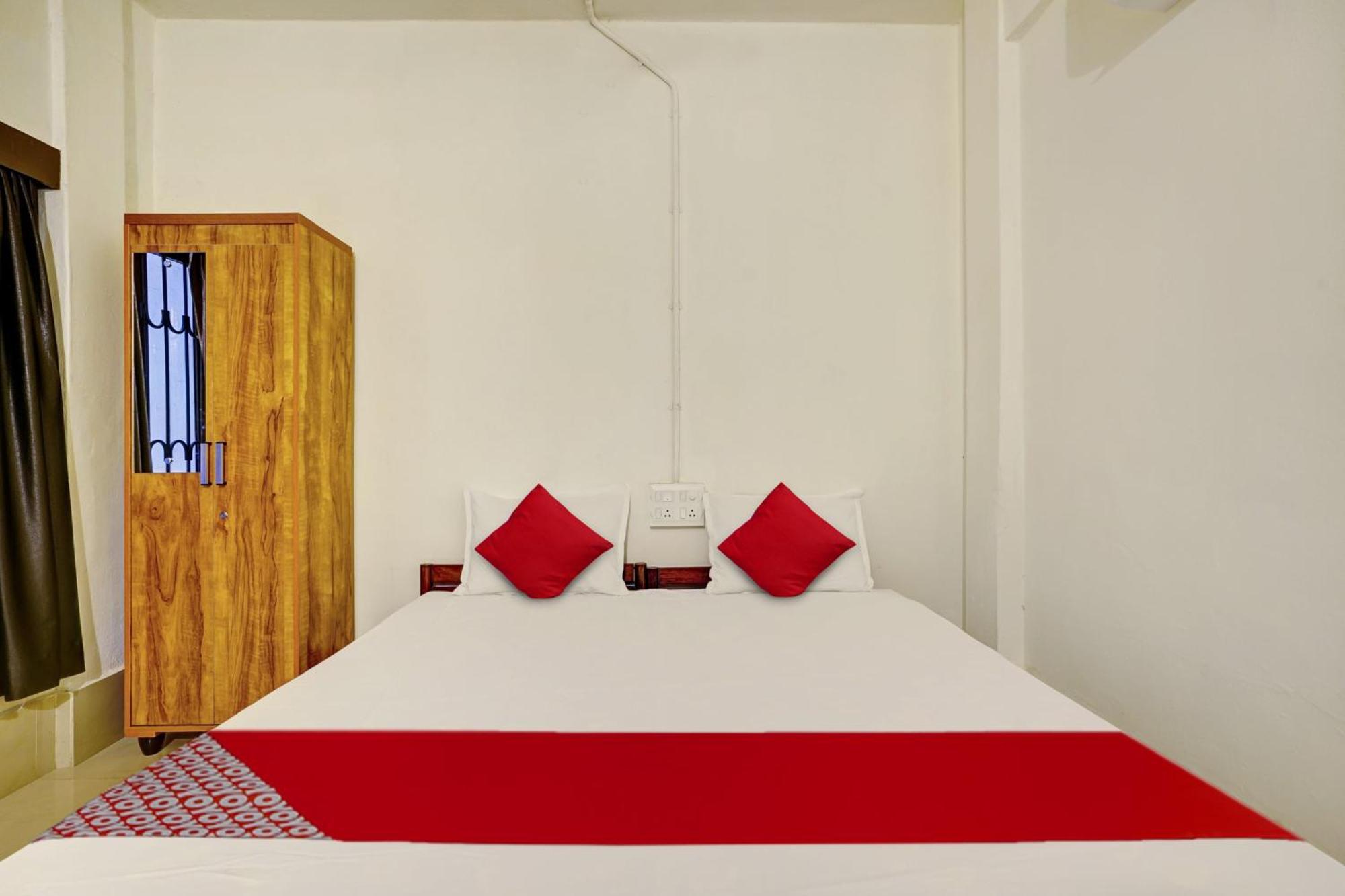 Super Hotel O Ceasar Palace Annex Thodupuzha Екстериор снимка