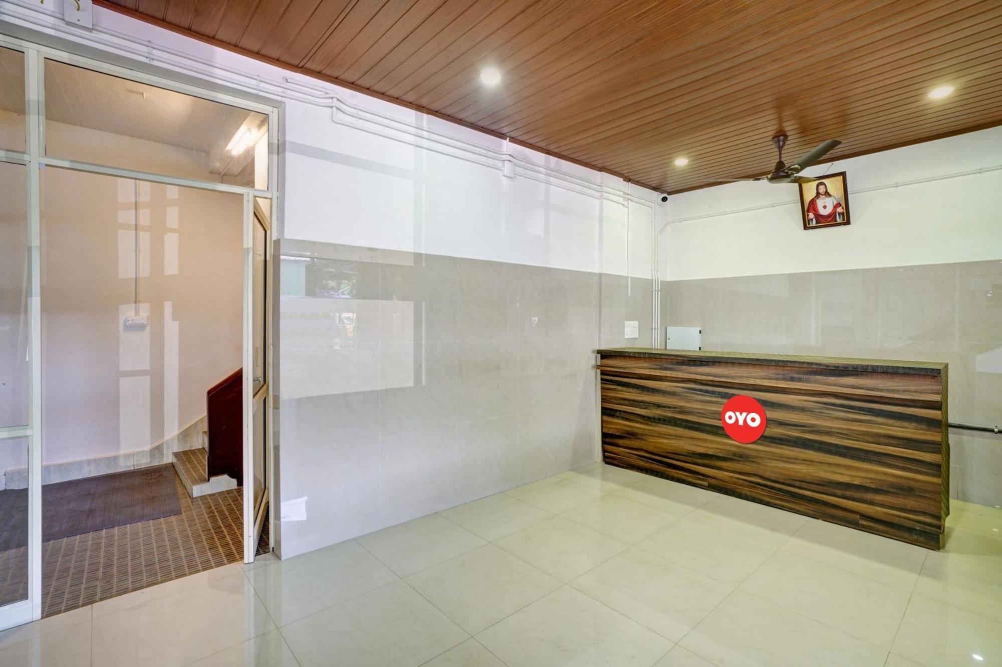 Super Hotel O Ceasar Palace Annex Thodupuzha Екстериор снимка